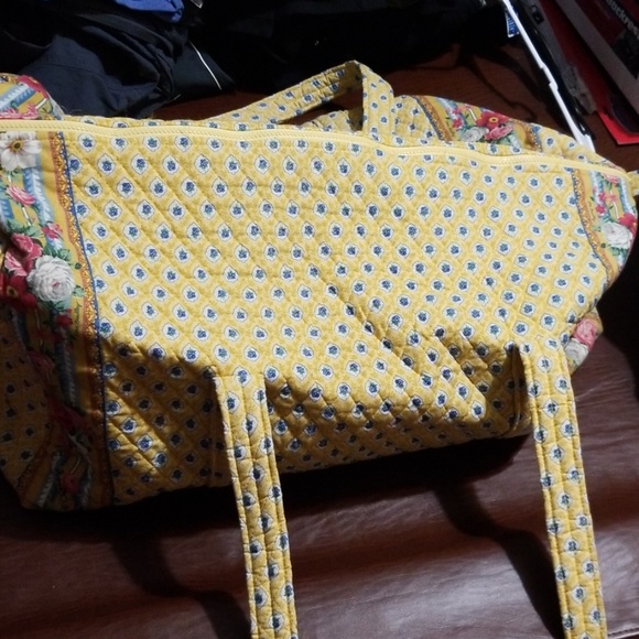 Vera Bradley Handbags - XL Vera Bradley Duffle Bag